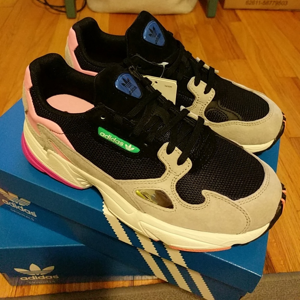 Adidas Falcon Sneakers